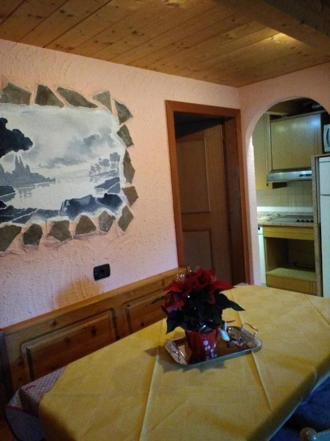 casa claudio-APPARTAMENTI IN CENTRO Campitello di Fassa Exterior foto